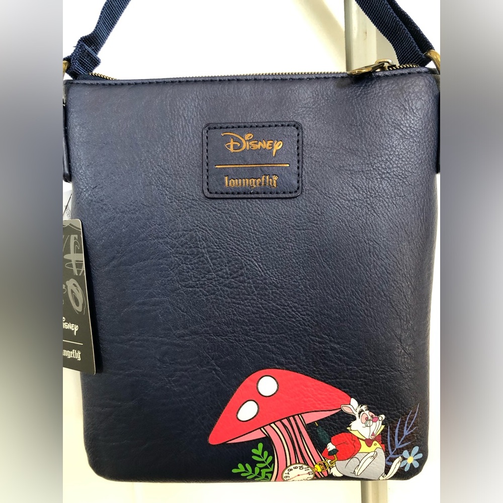 Rare SDCC NWT Navy Blue and Gold Loungefly Alice In Wonderland Crossbody Bag - Picture 3 of 7